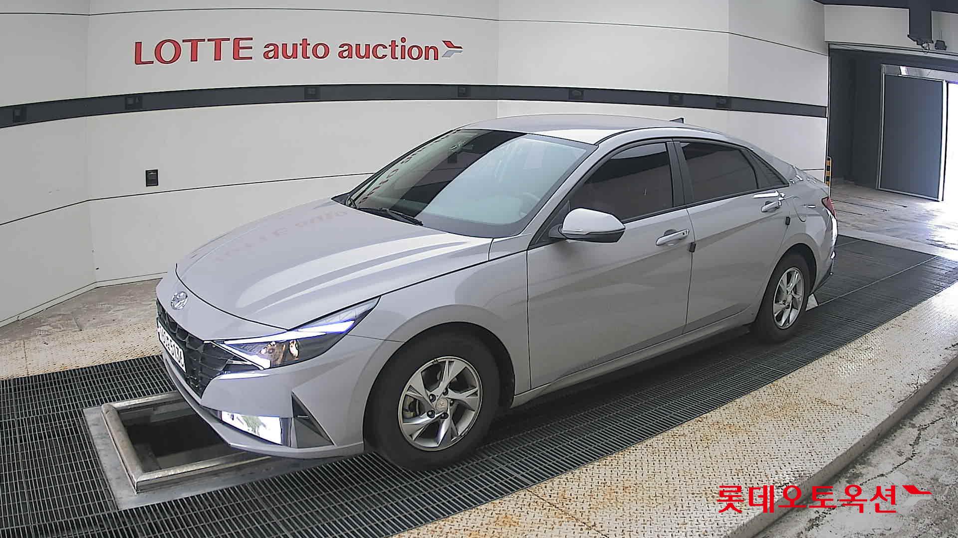 2021 - hyundai avante