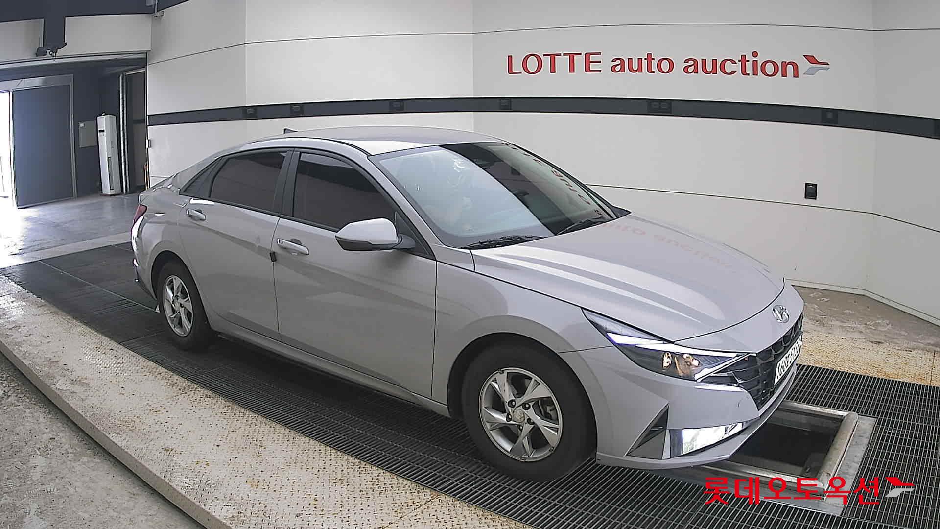 2021 - hyundai avante