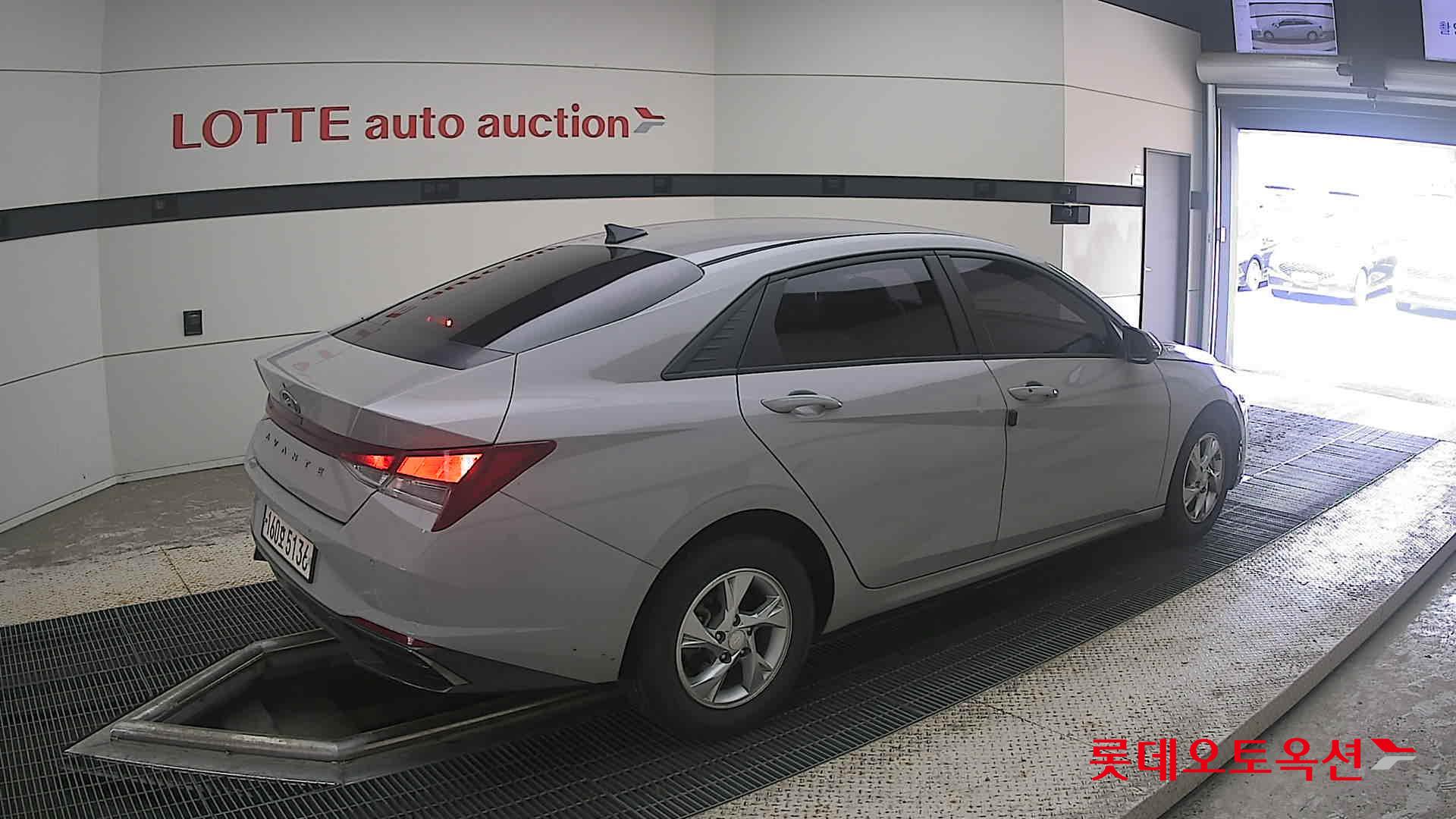 2021 - hyundai avante