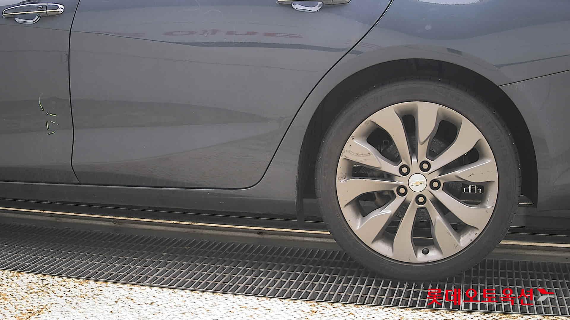 2021 - chevrolet malibu