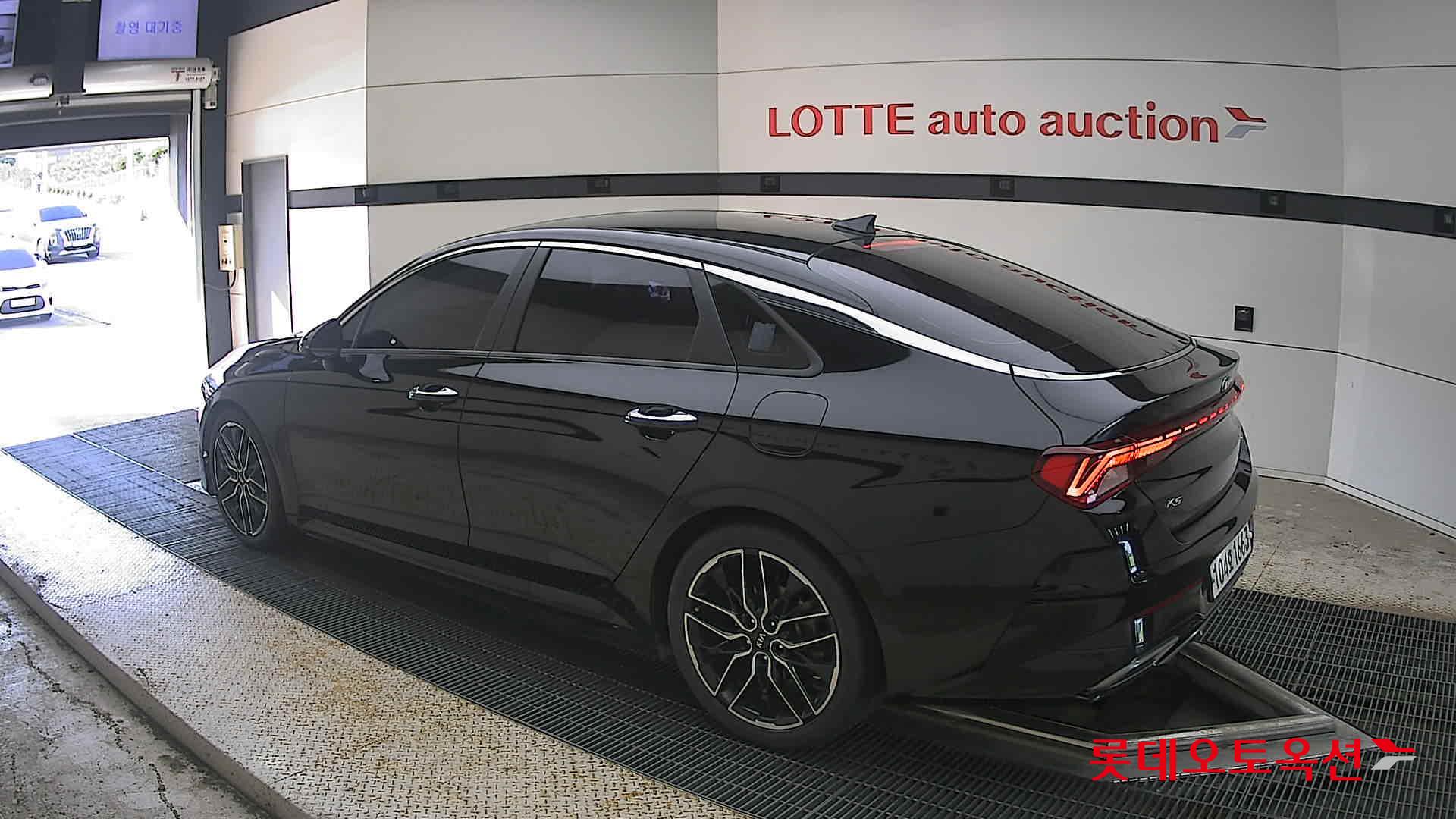 2020 - kia k5