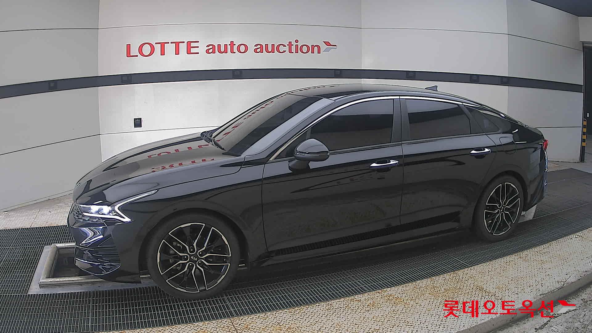 2020 - kia k5
