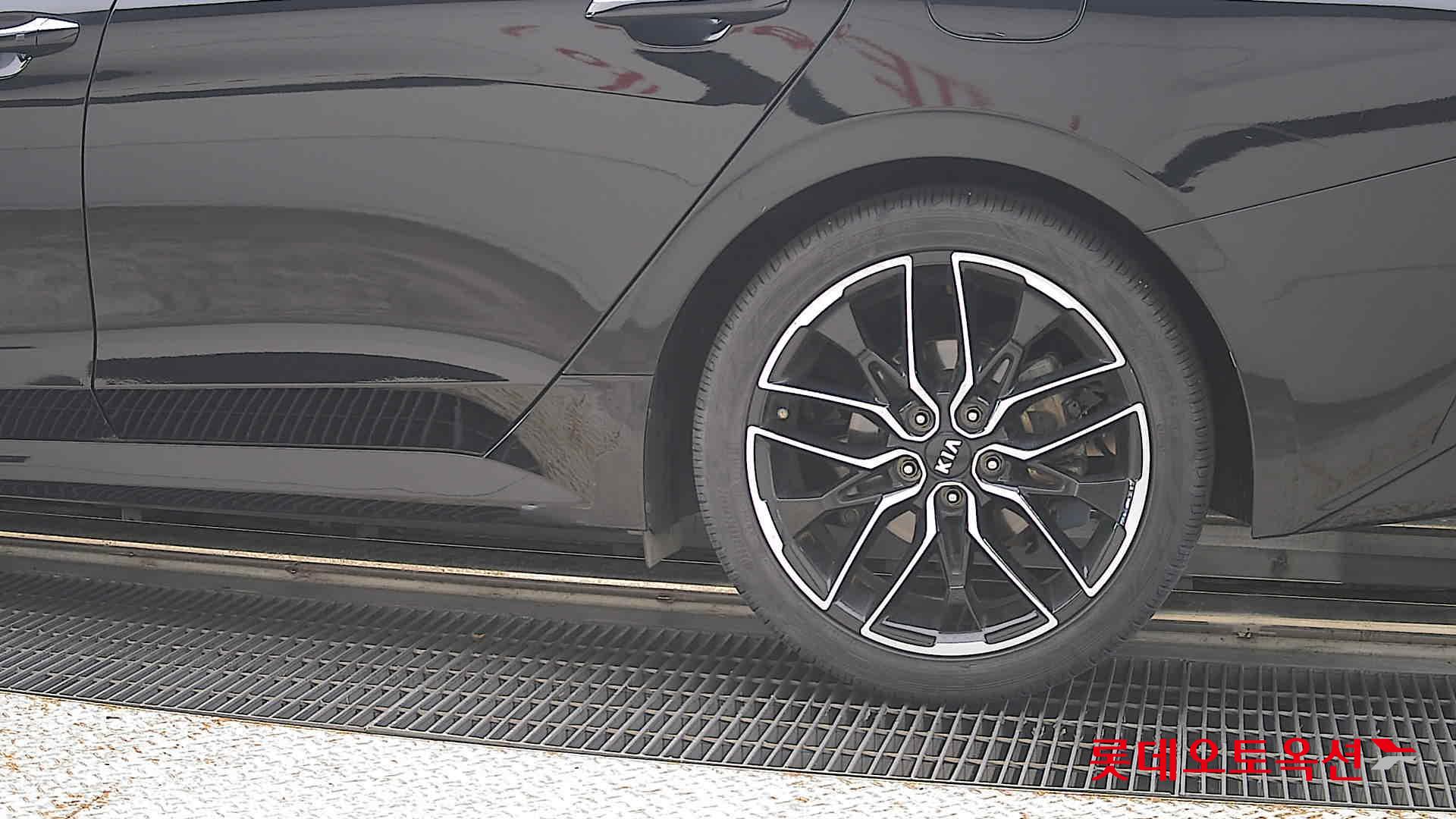 2020 - kia k5