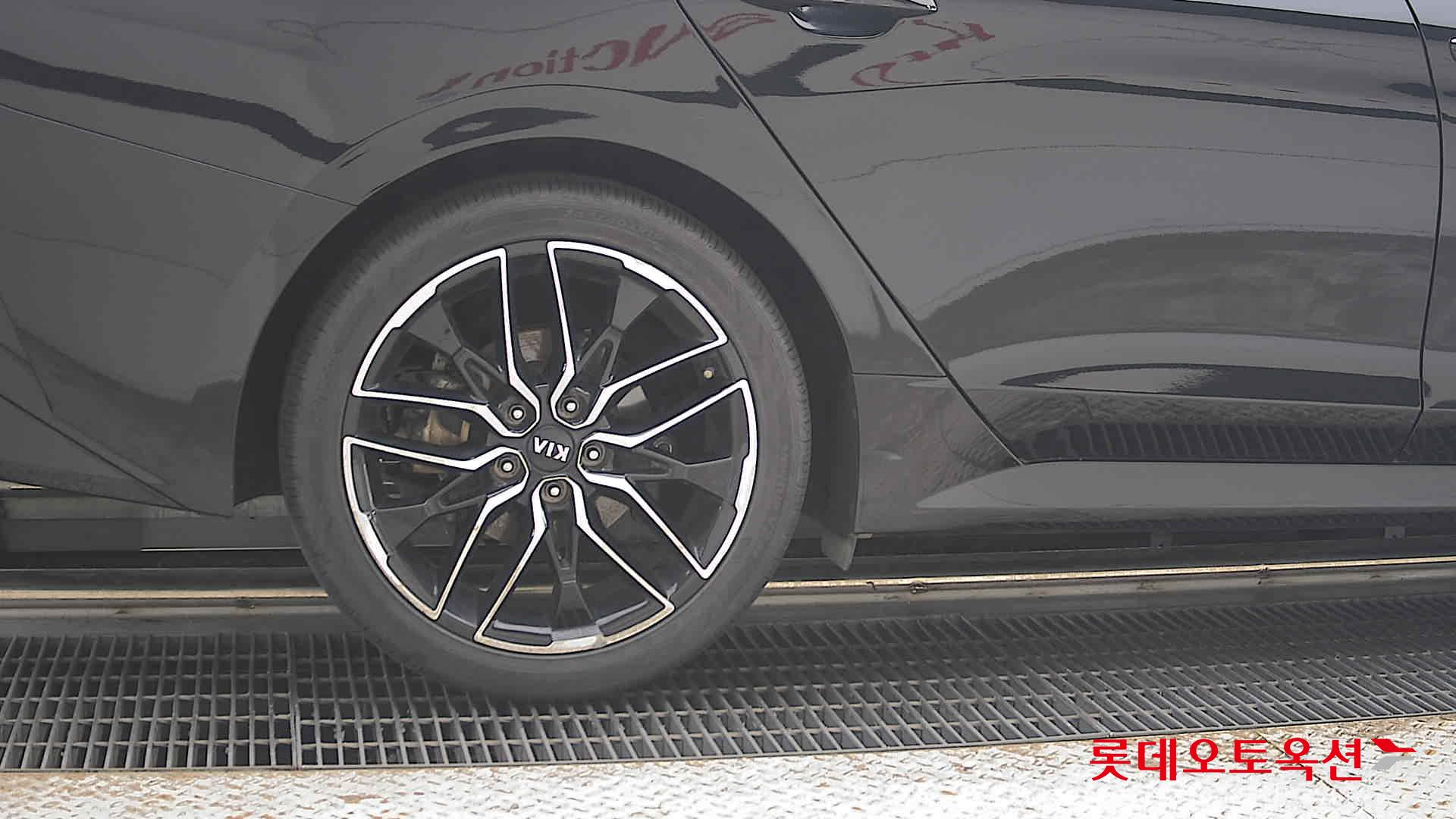 2020 - kia k5