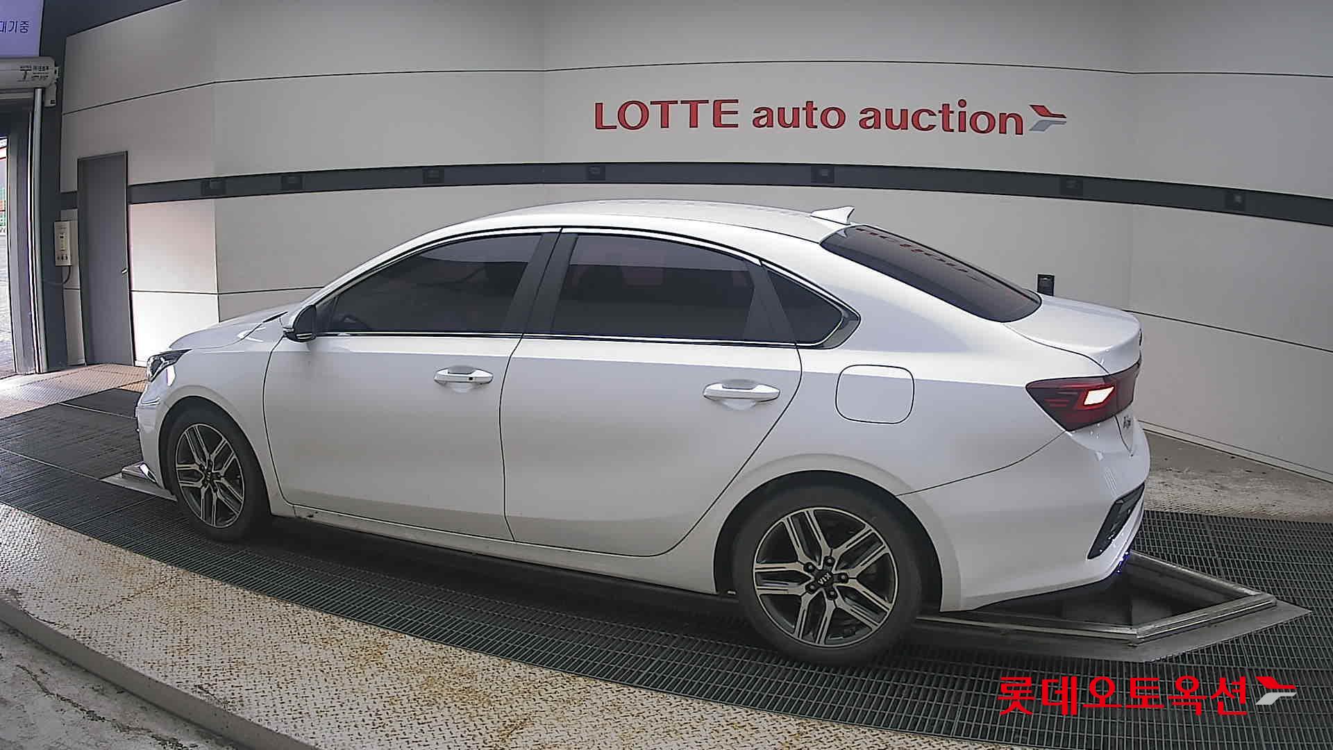 2020 - kia k3
