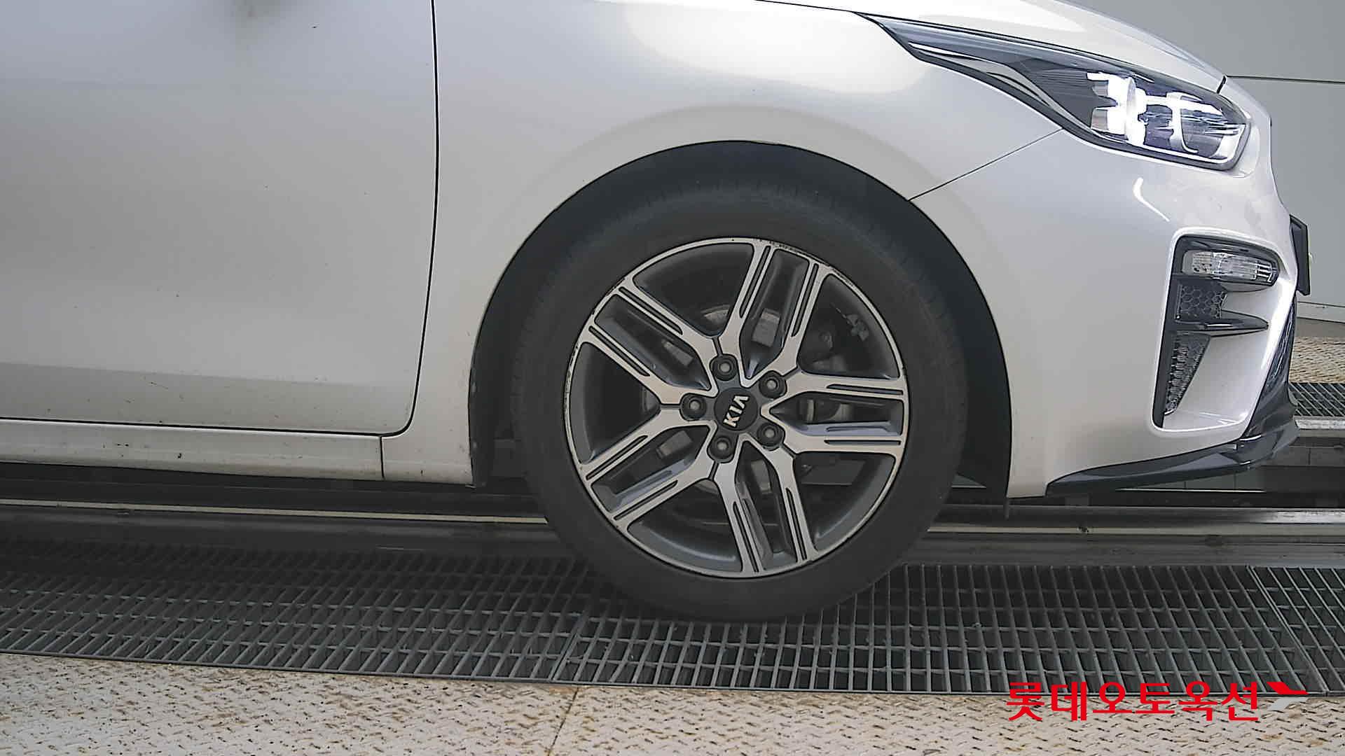 2020 - kia k3