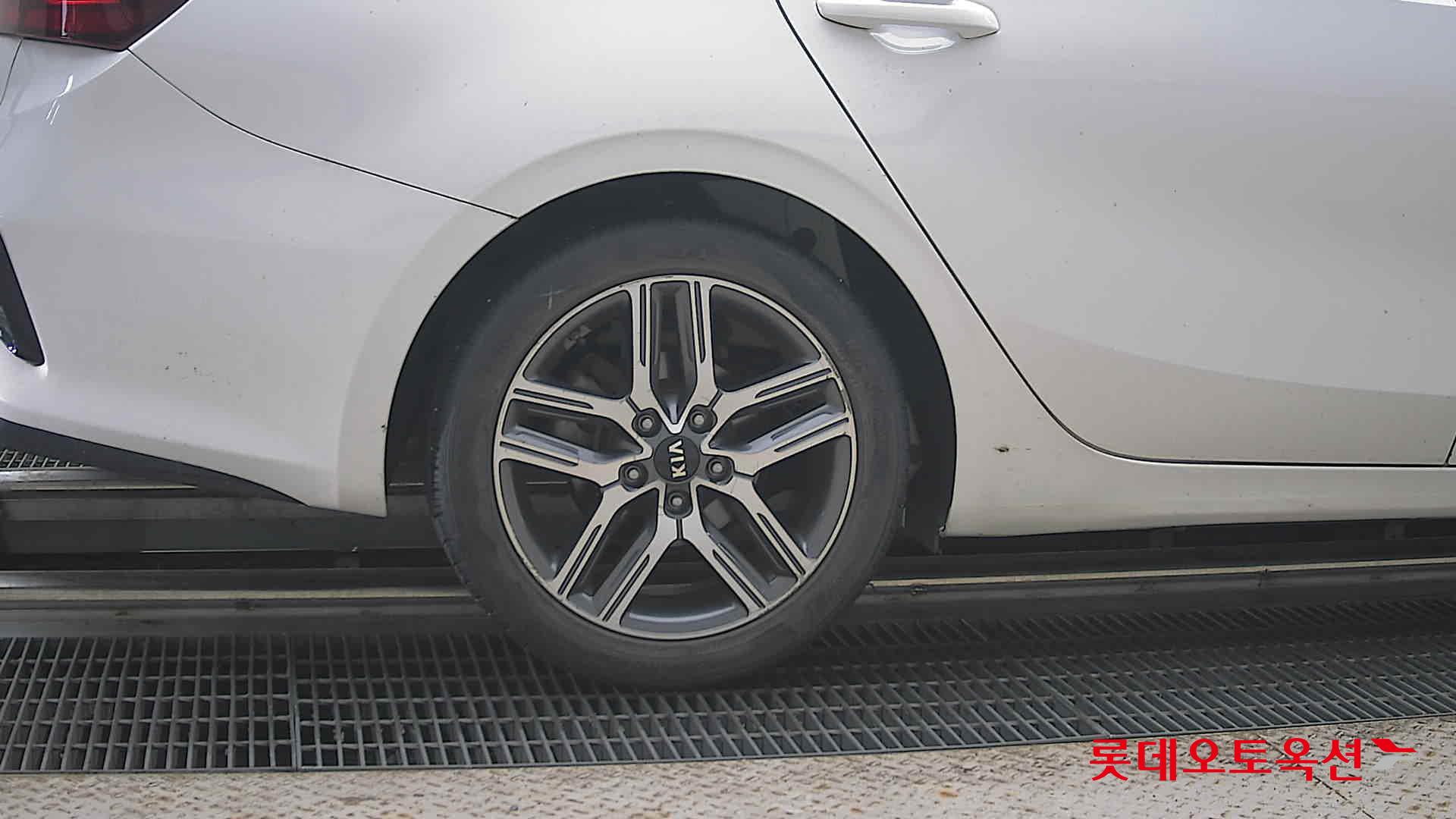 2020 - kia k3