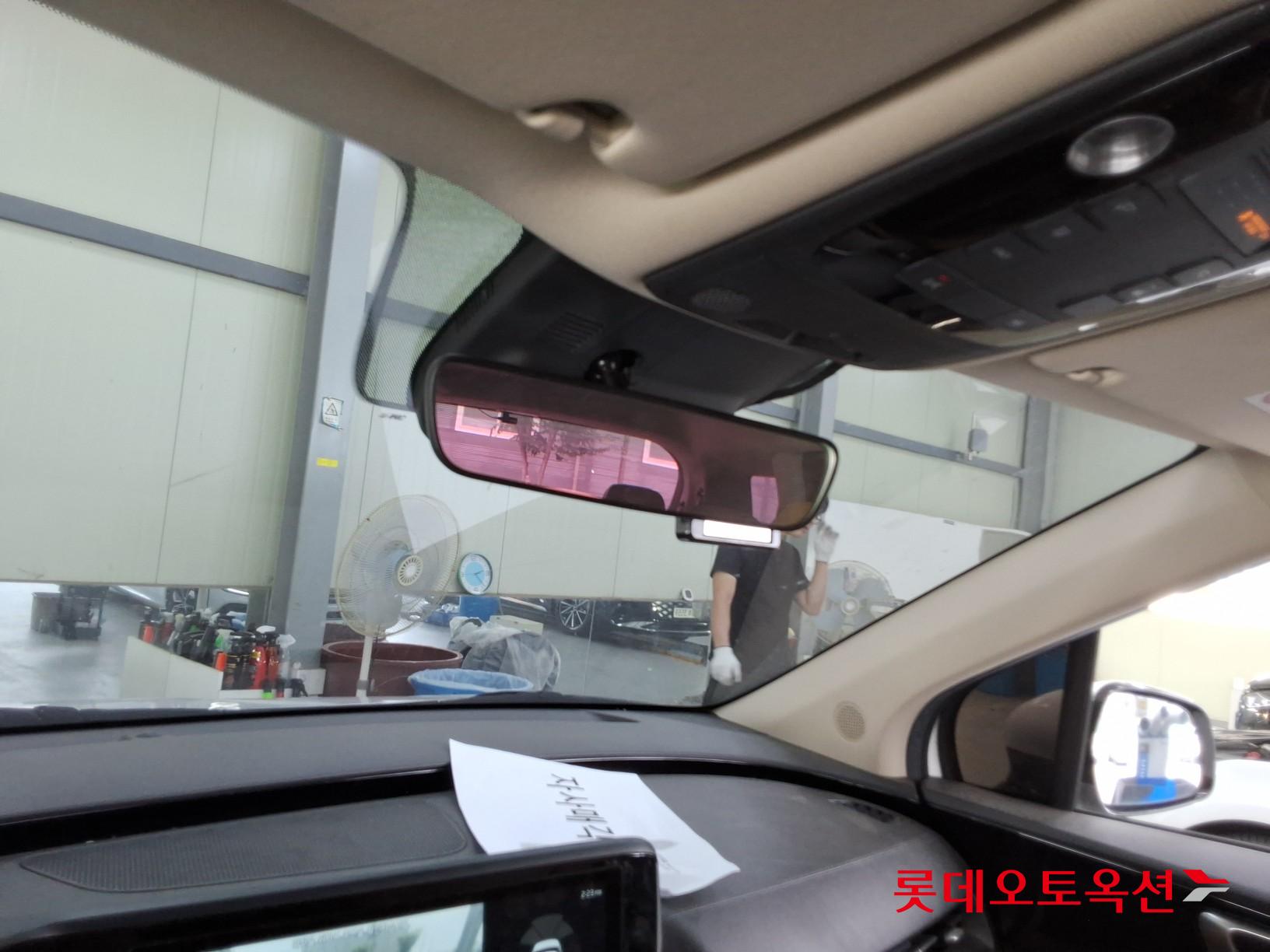 2021 - kia carnival