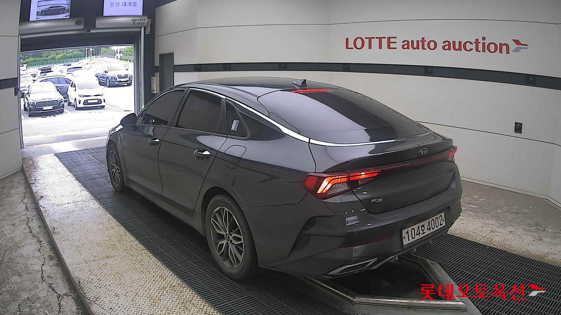 2020 - kia k5