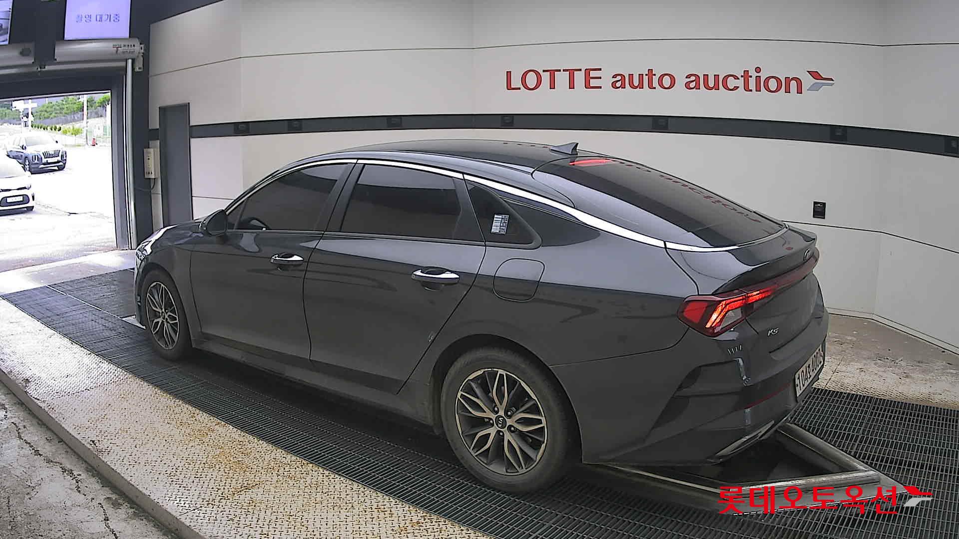 2020 - kia k5