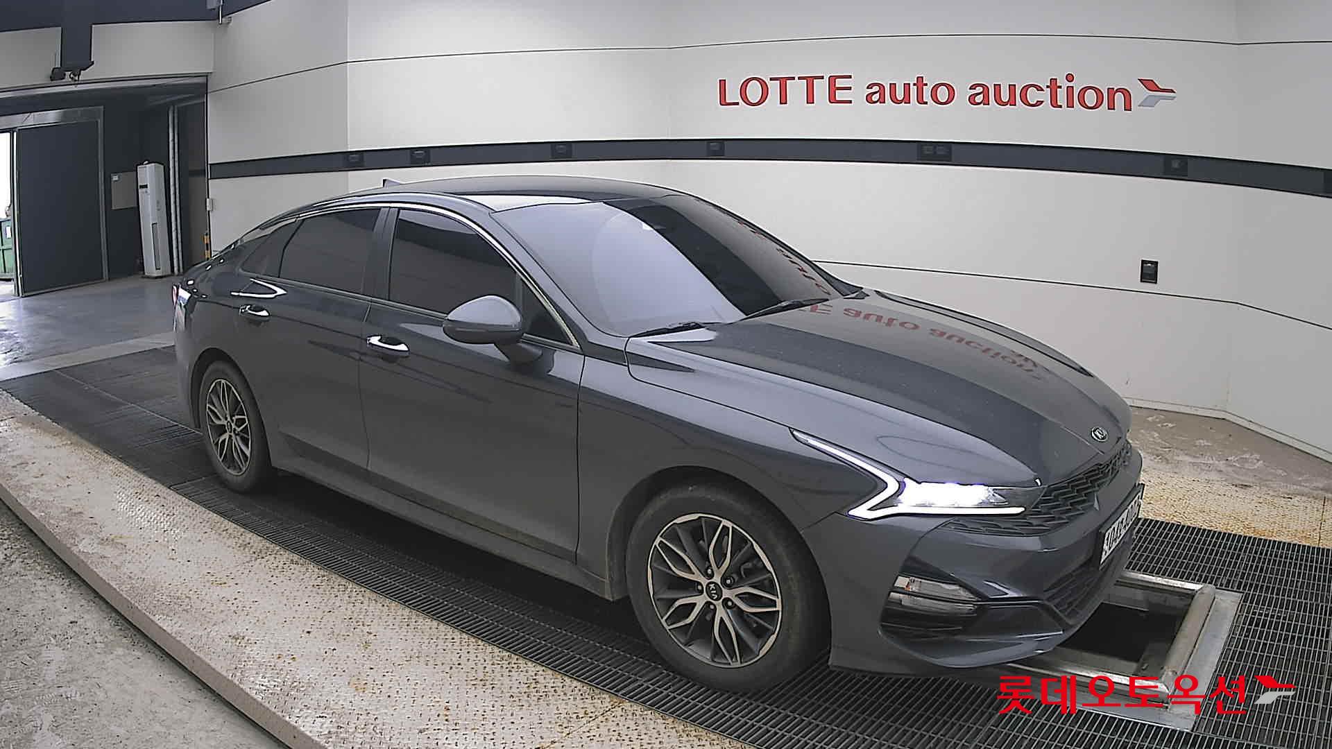 2020 - kia k5