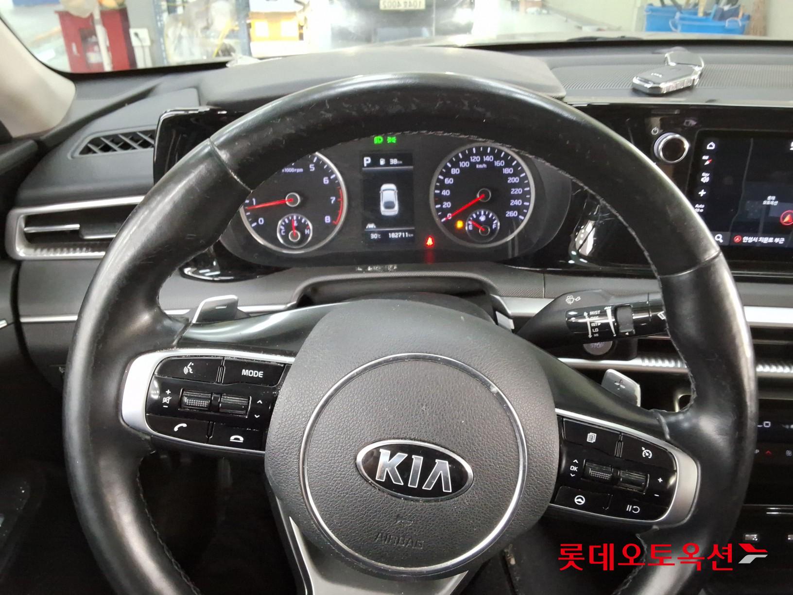 2020 - kia k5