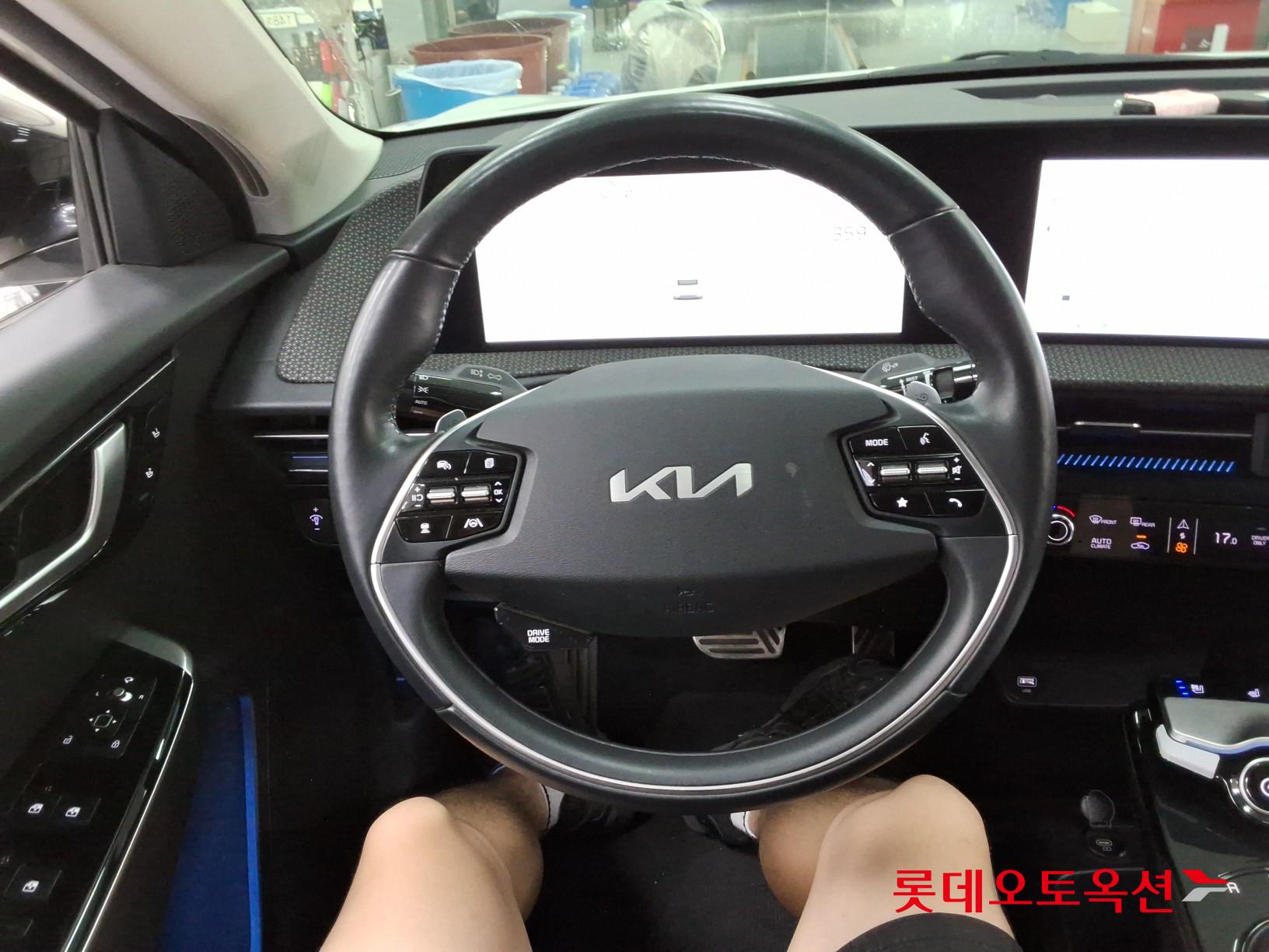 2022 - kia ev6