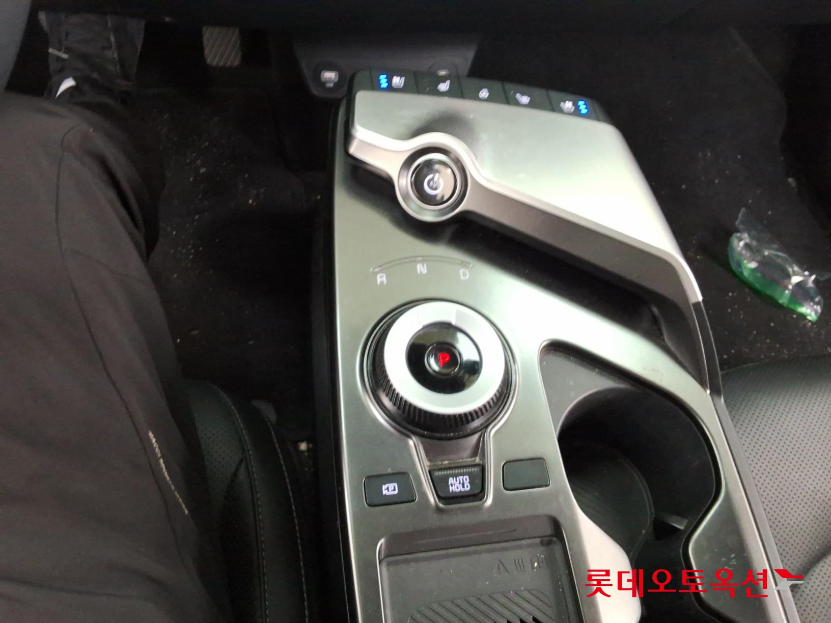 2022 - kia ev6