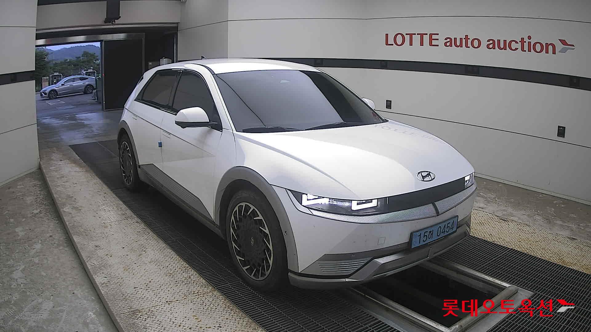 2022 - hyundai ioniq