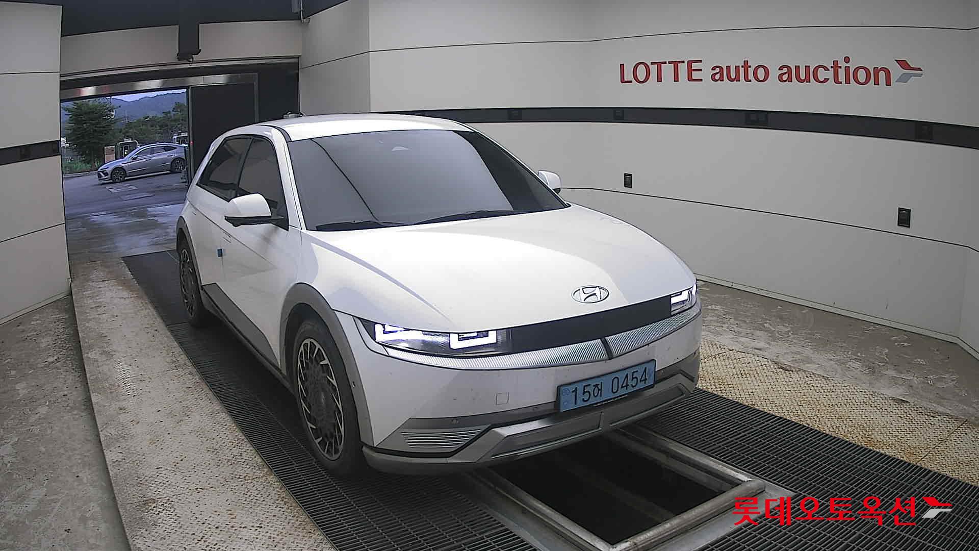 2022 - hyundai ioniq