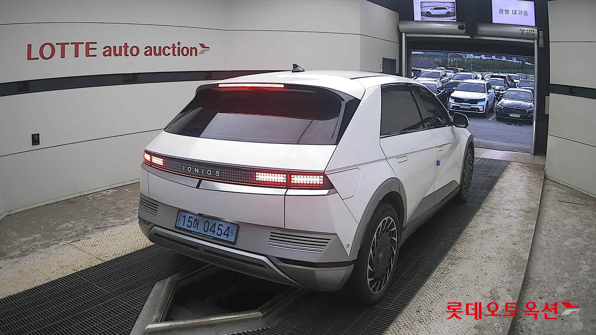 2022 - hyundai ioniq