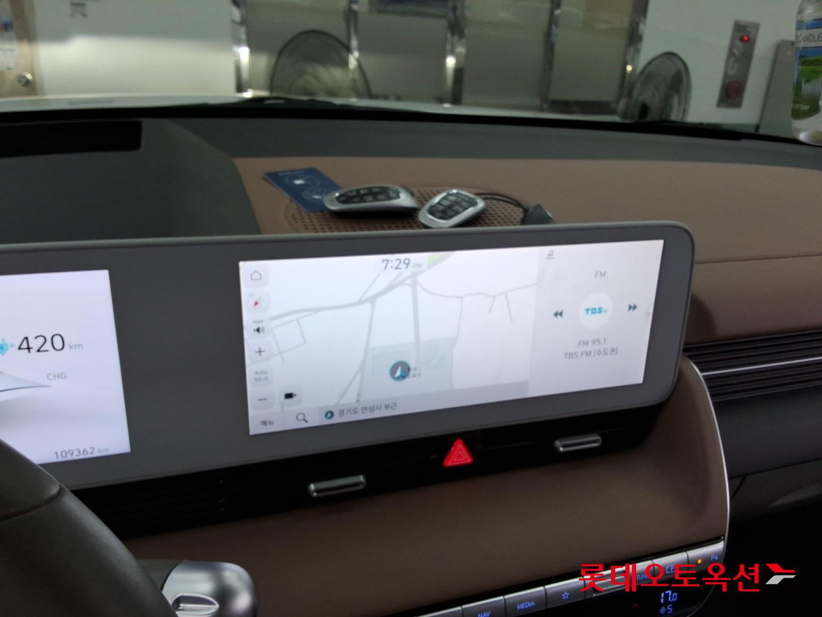 2022 - hyundai ioniq