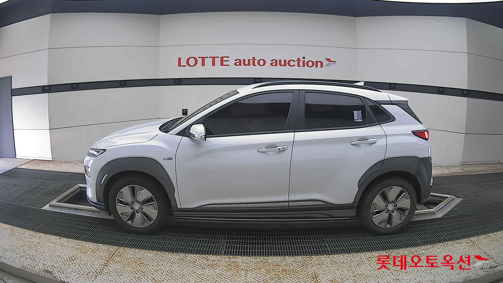 2020 - hyundai kona