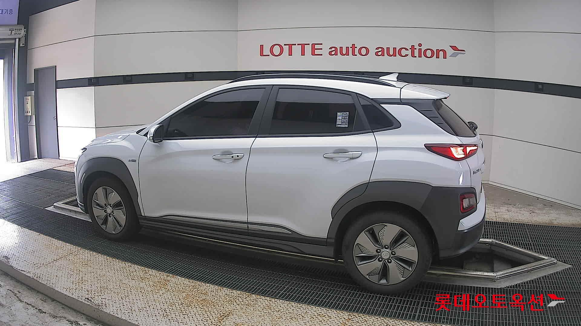 2020 - hyundai kona