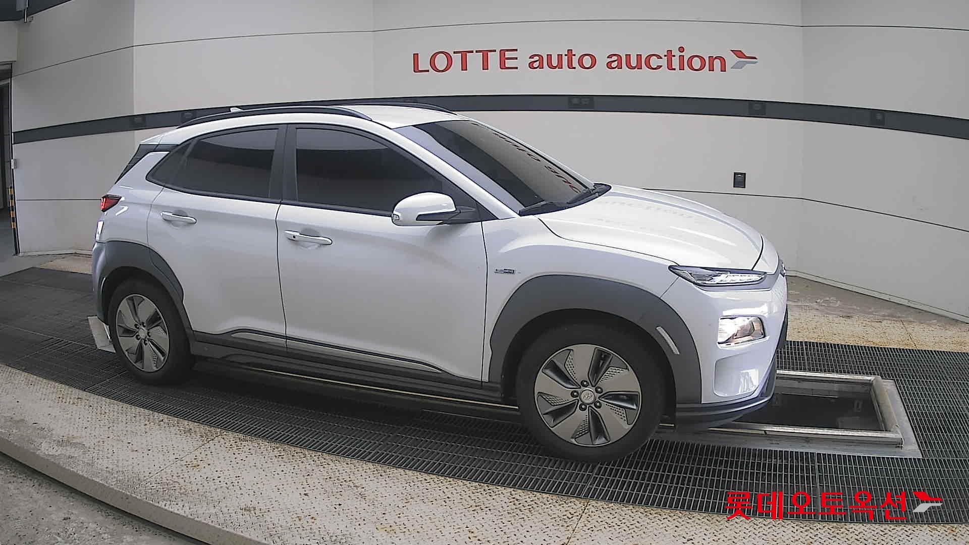 2020 - hyundai kona
