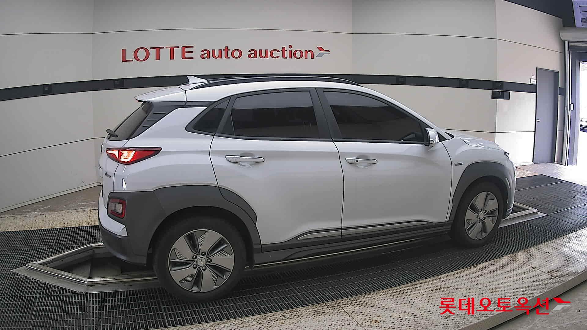 2020 - hyundai kona
