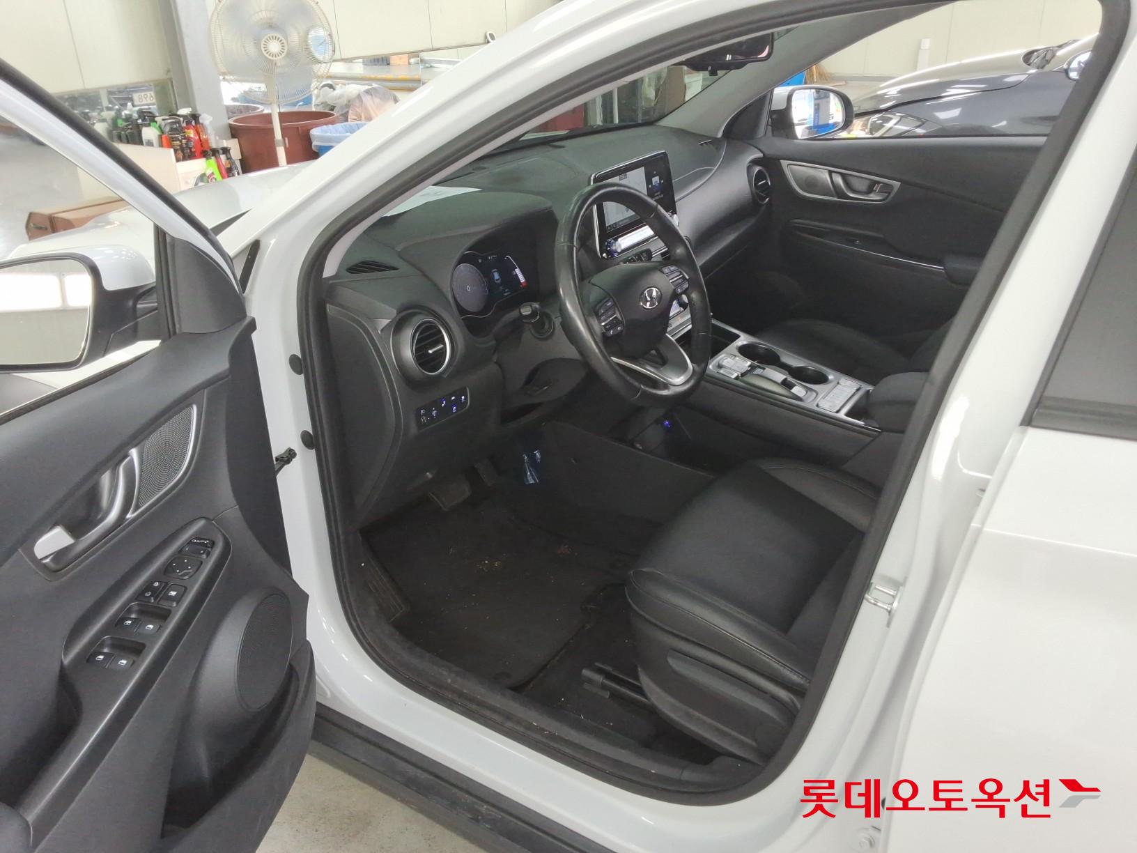 2020 - hyundai kona
