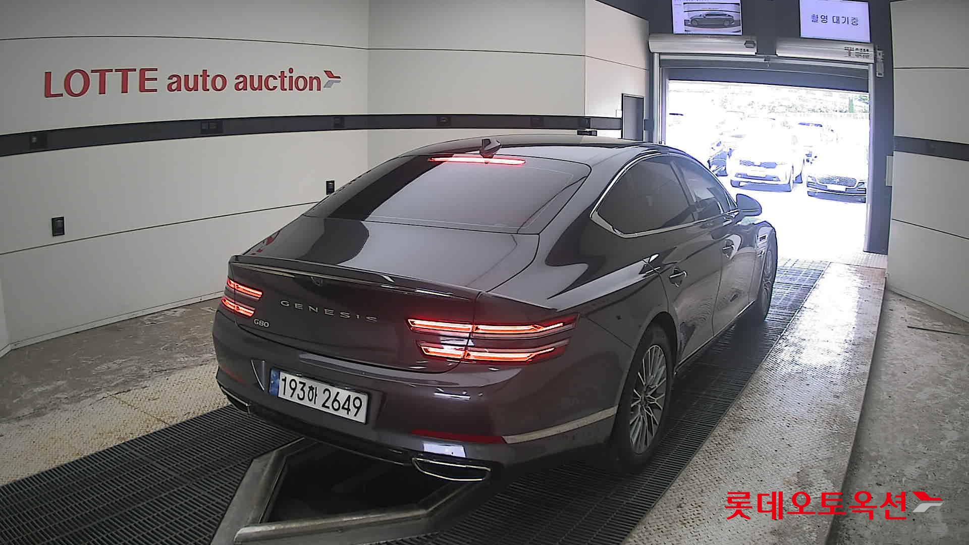 2022 - genesis g80