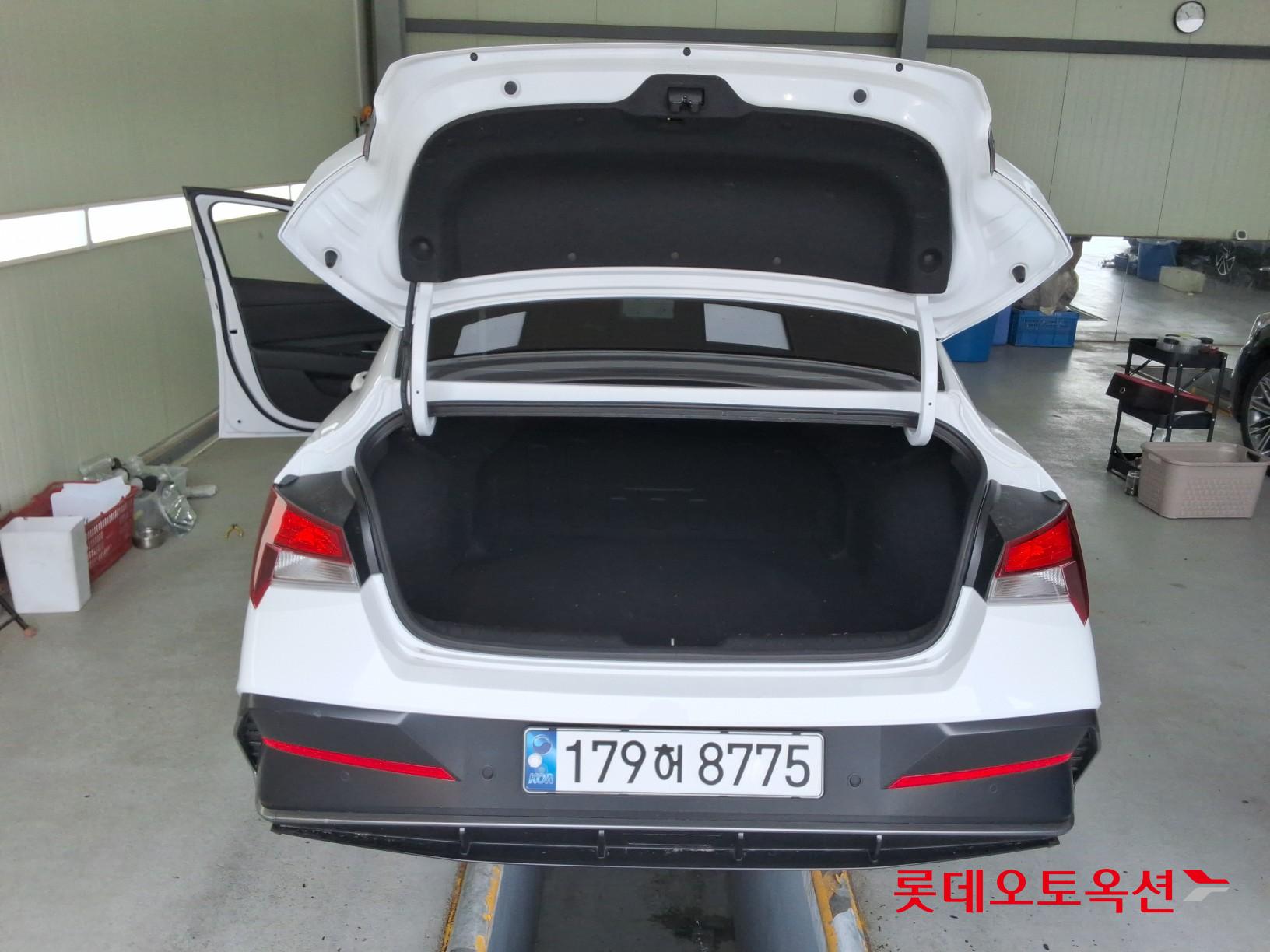 2025 - hyundai avante