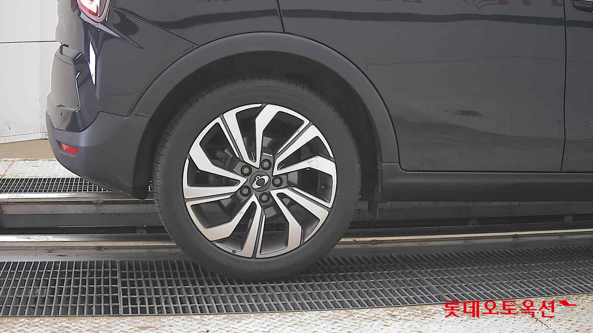 2021 - ssangyong tivoli