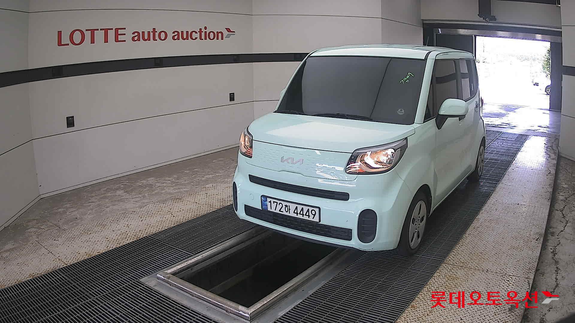 2022 - kia ray