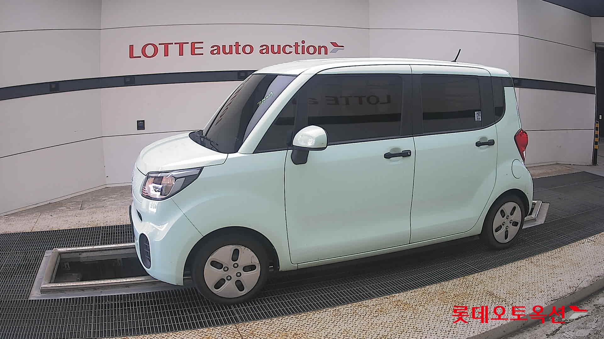 2022 - kia ray