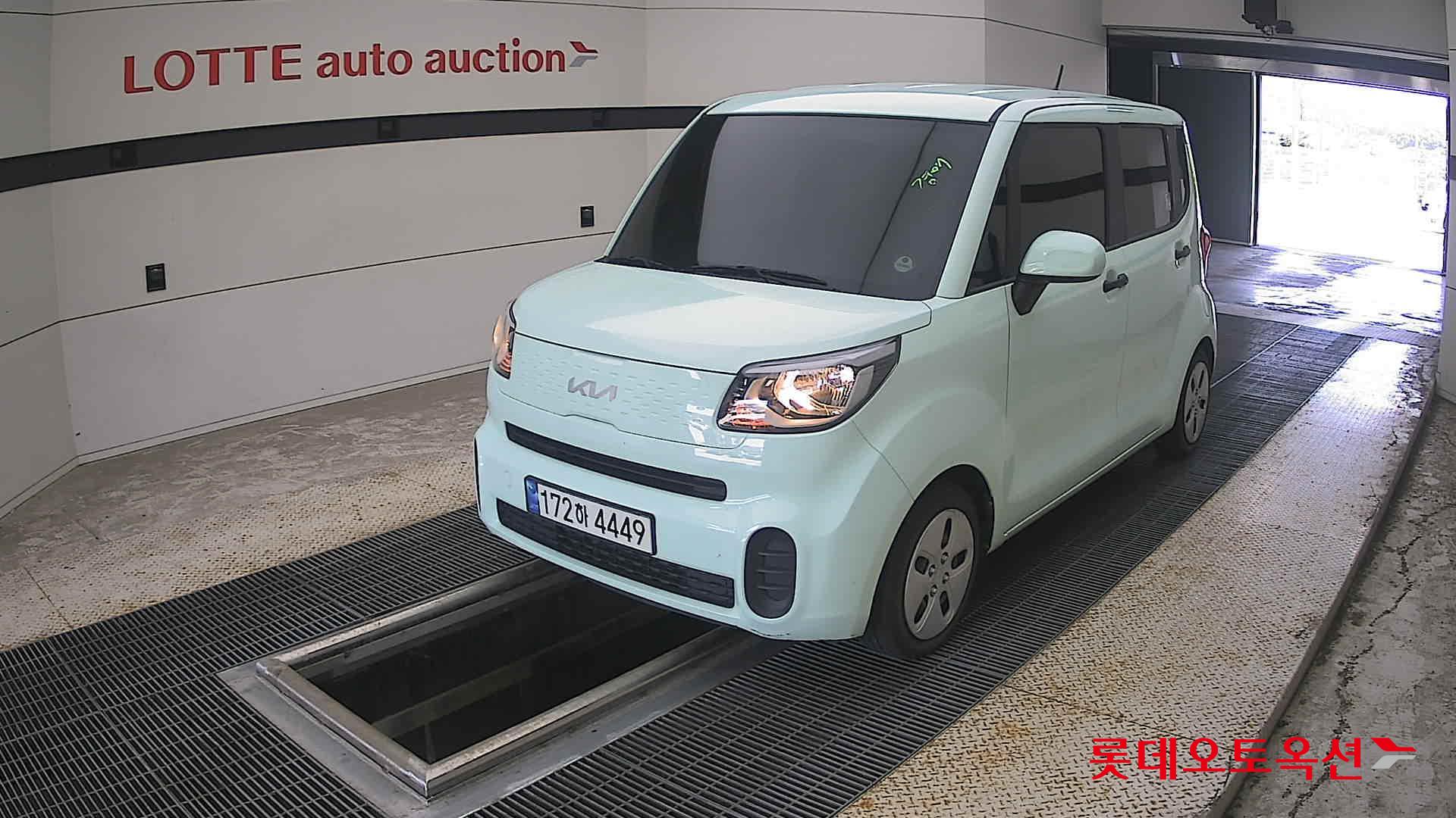 2022 - kia ray