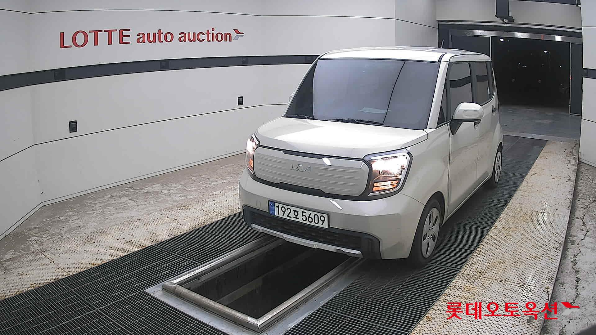 2023 - kia ray