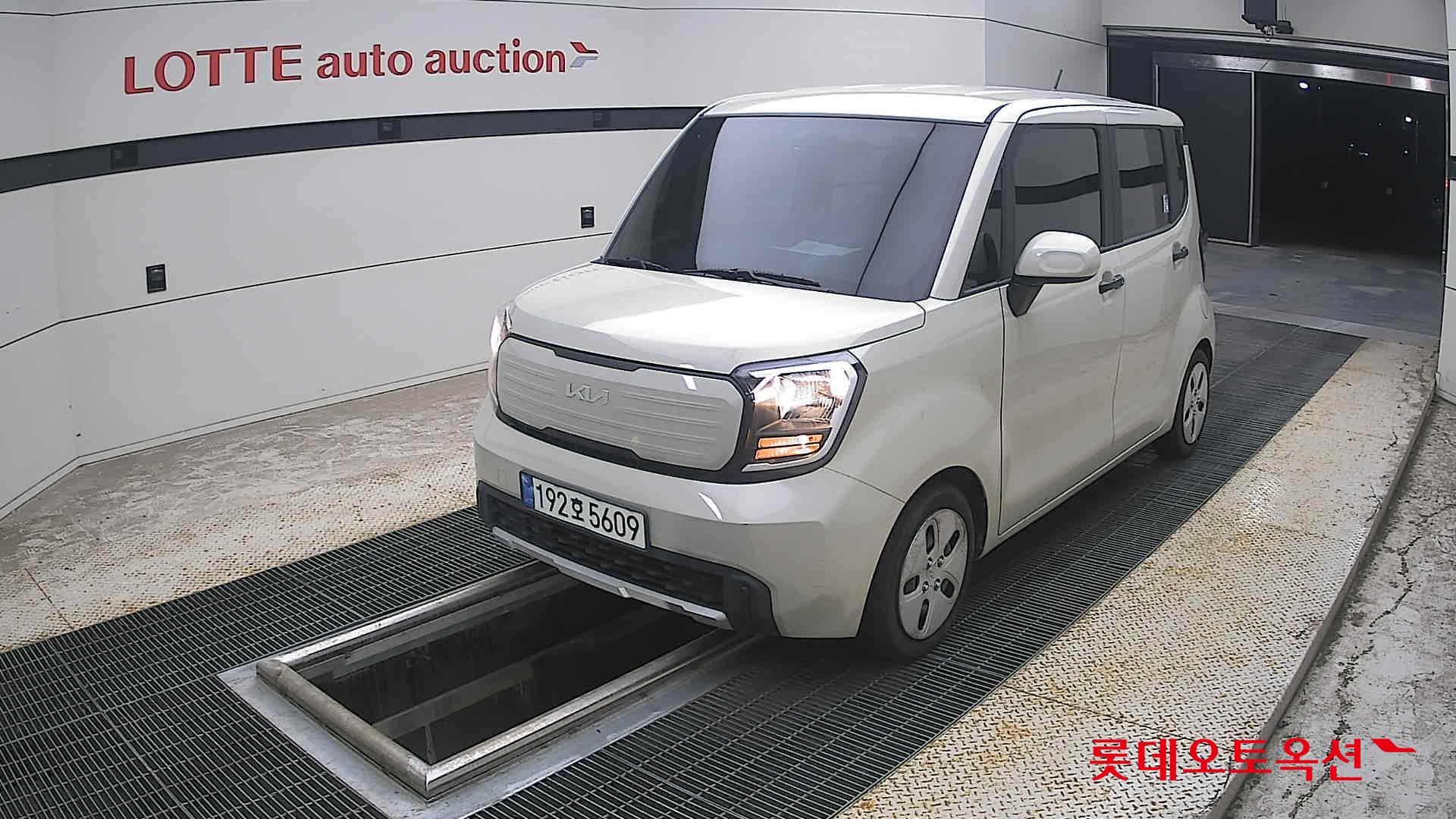 2023 - kia ray