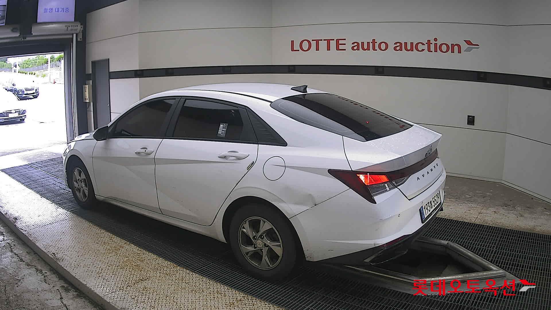 2023 - hyundai avante