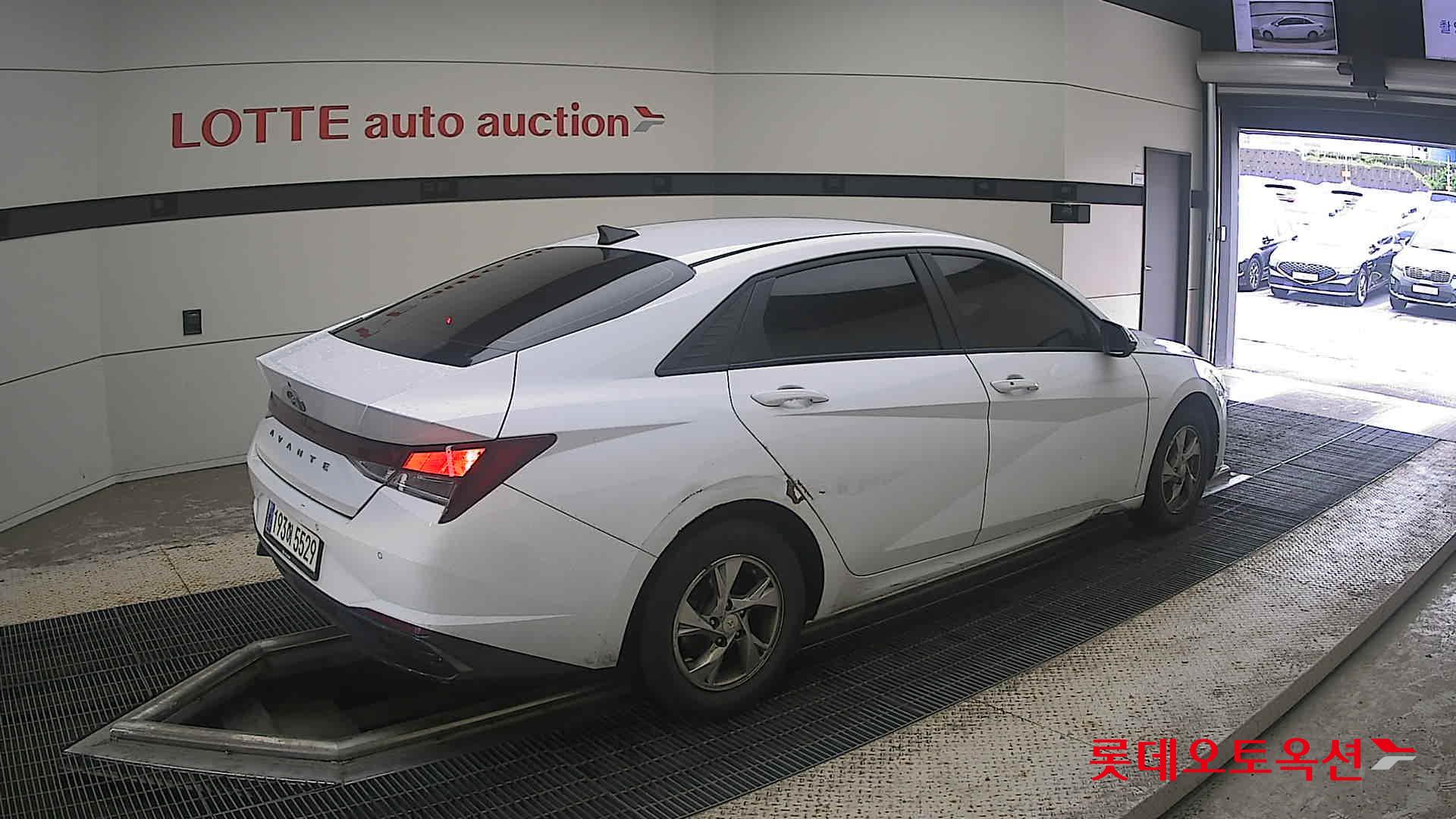 2023 - hyundai avante