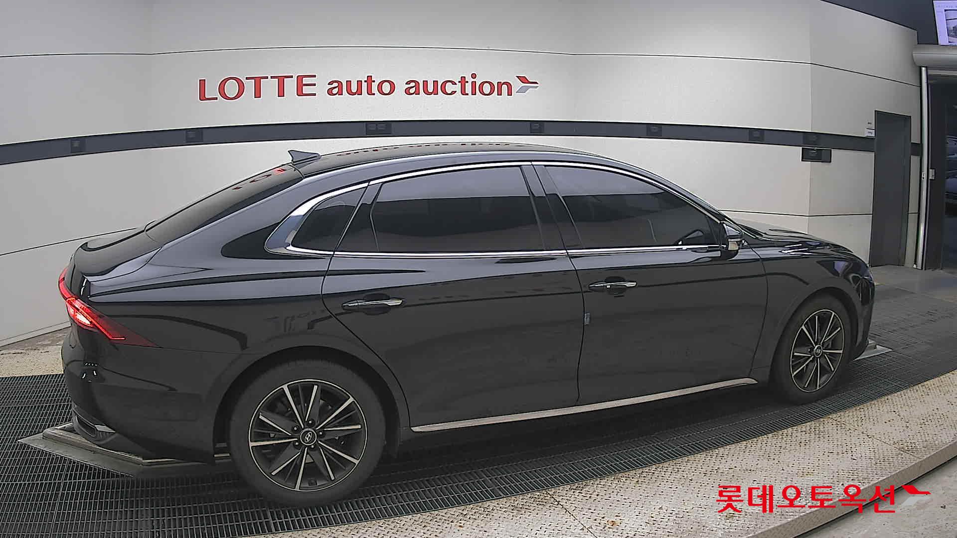 2020 - hyundai grandeur