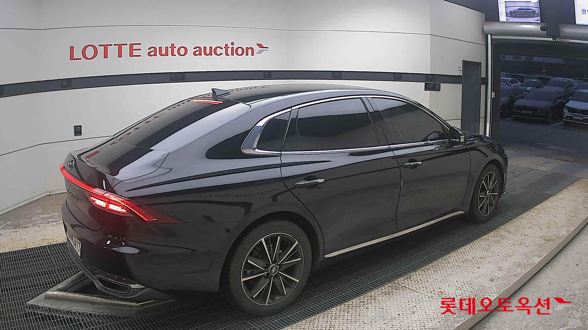 2020 - hyundai grandeur