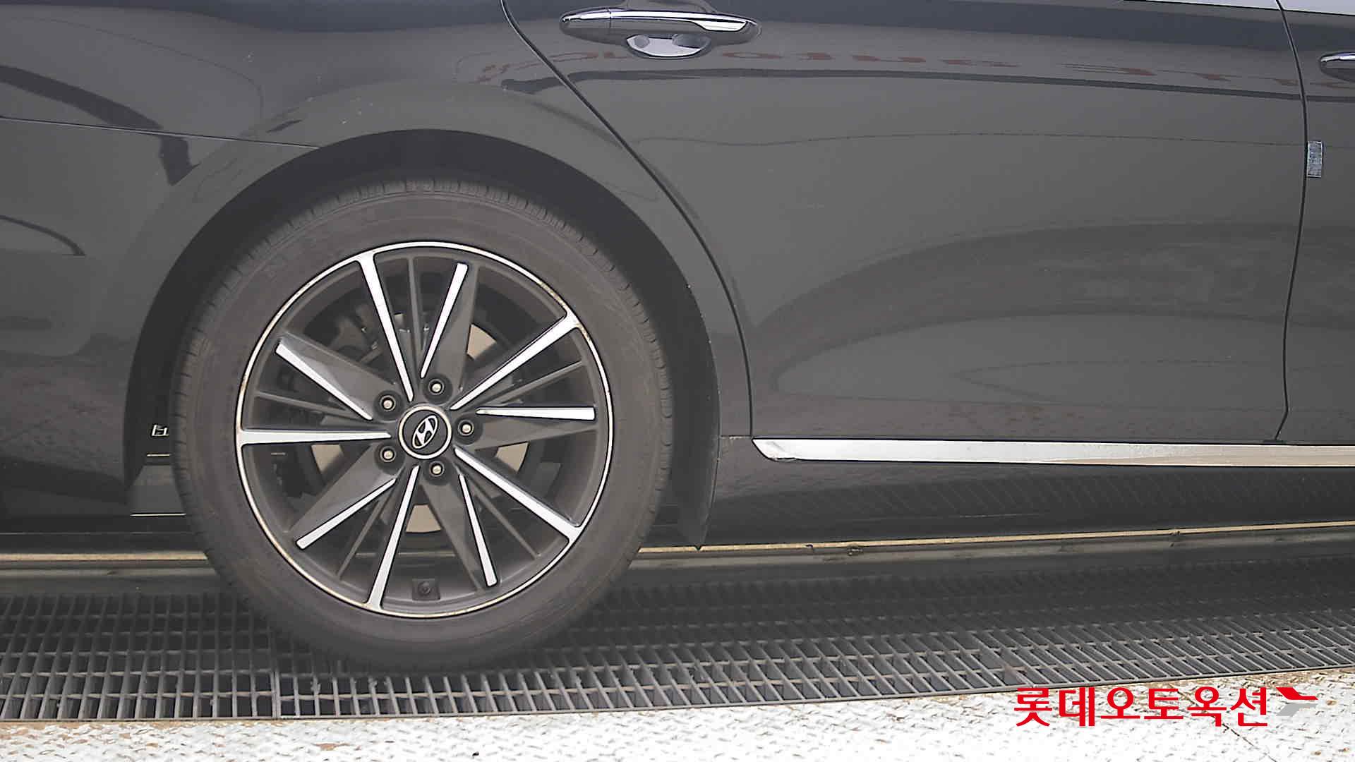 2020 - hyundai grandeur