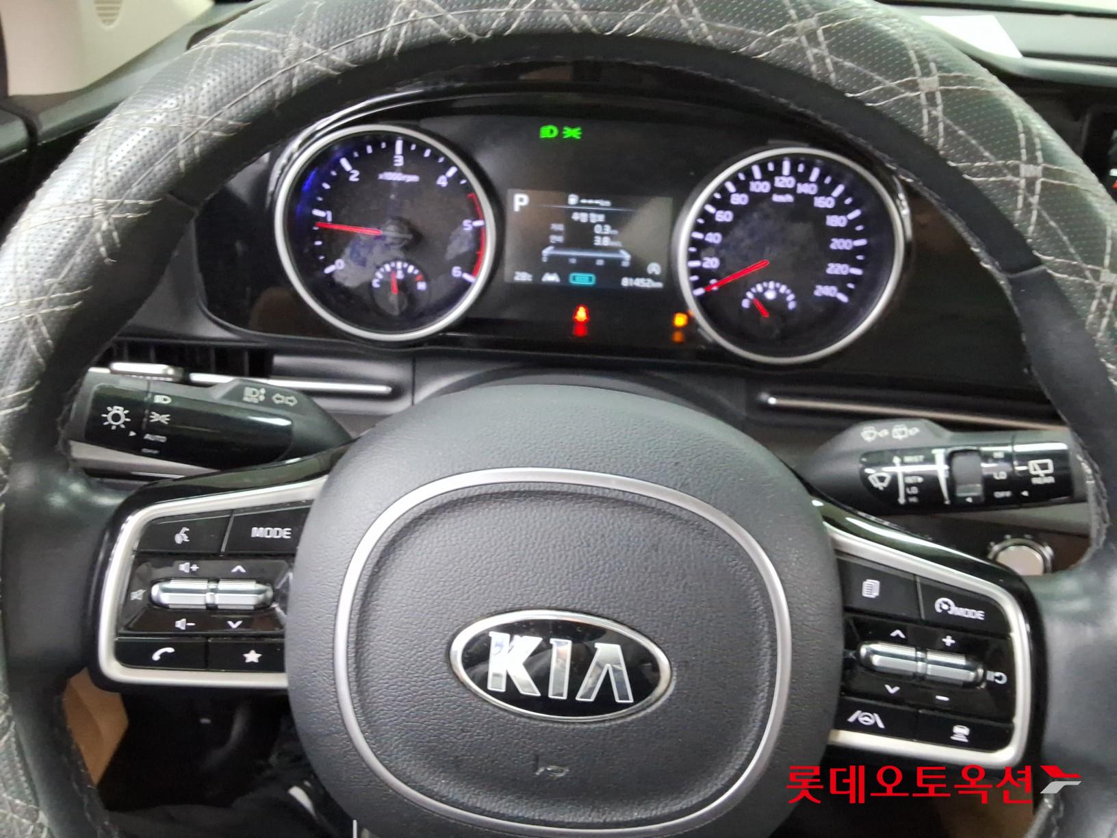 2021 - kia carnival