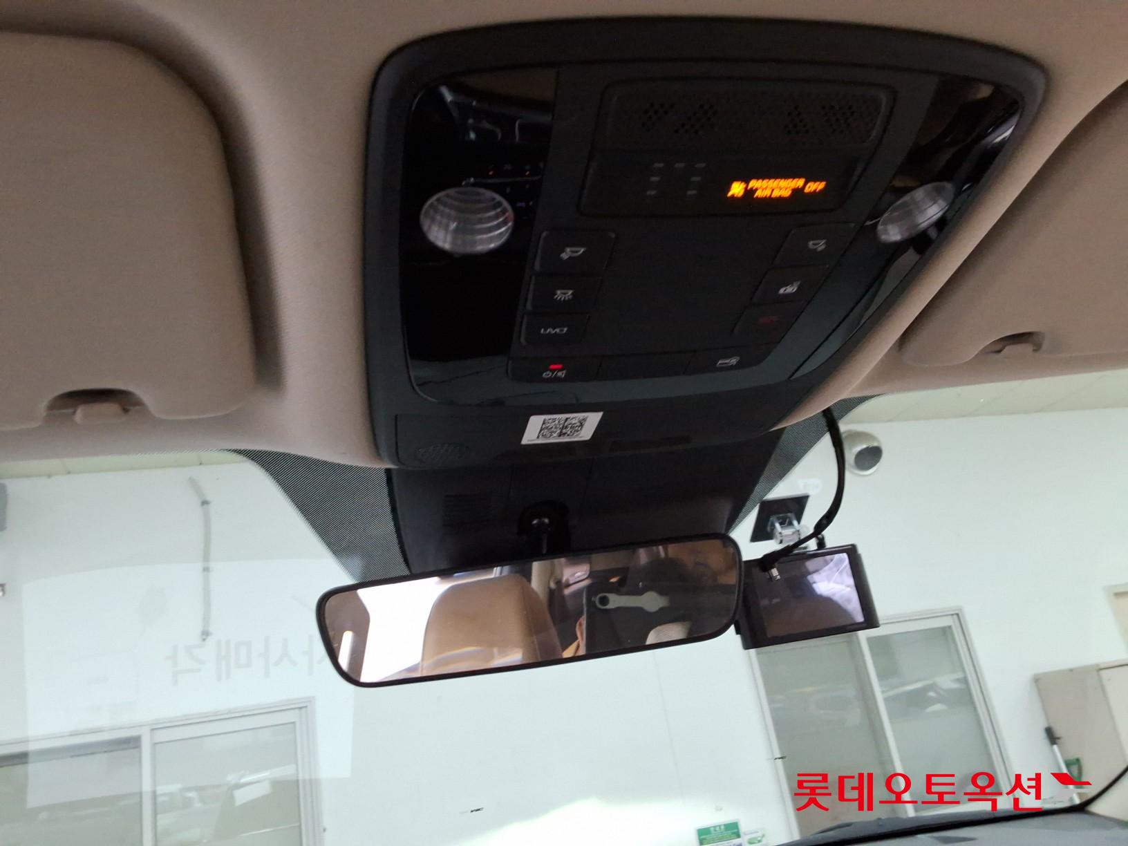 2021 - kia carnival