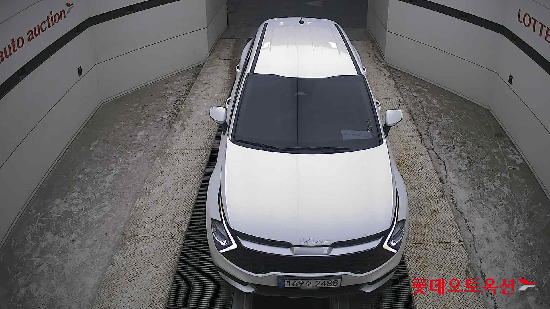 2022 - kia sportage