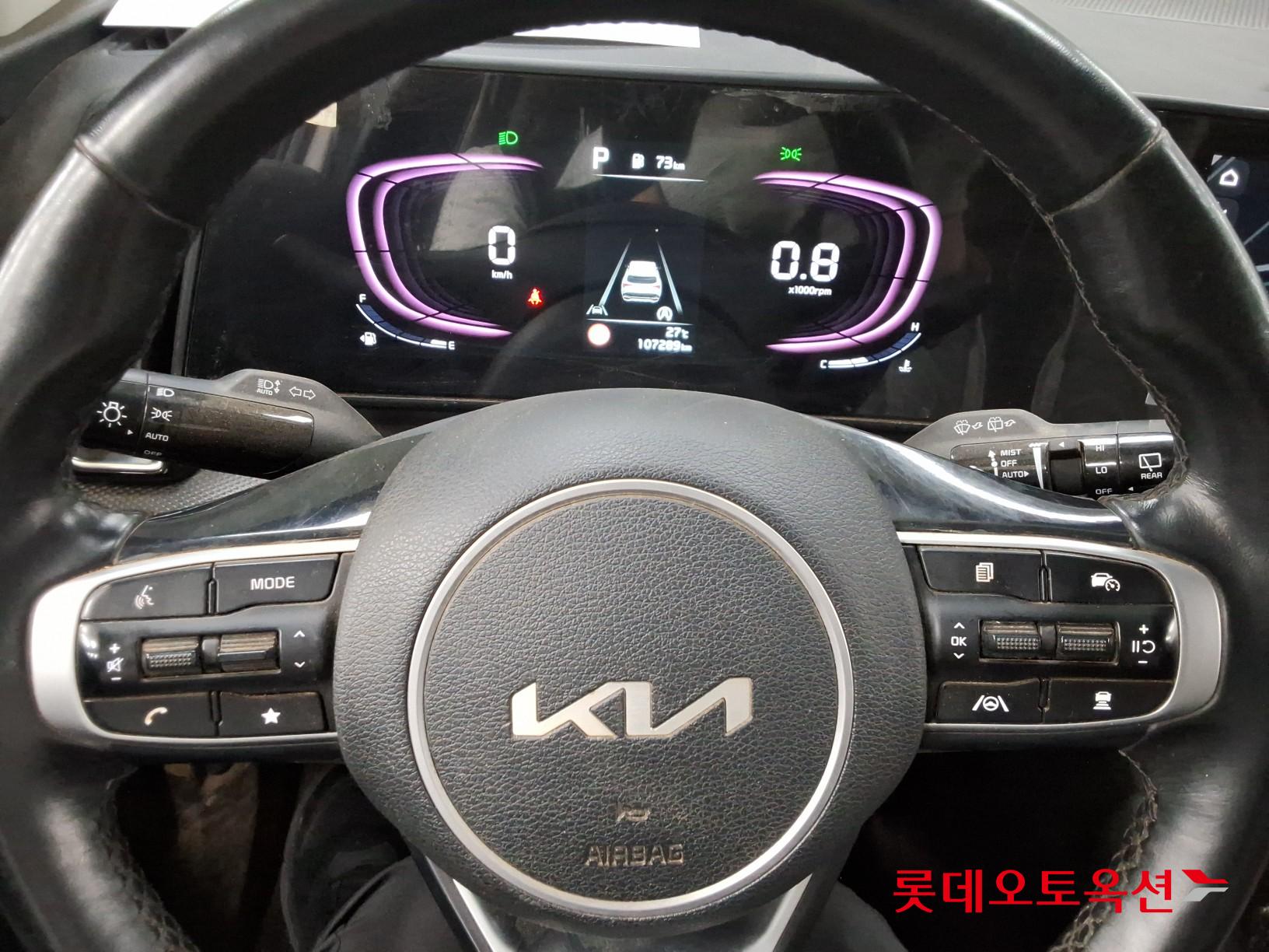 2022 - kia sportage