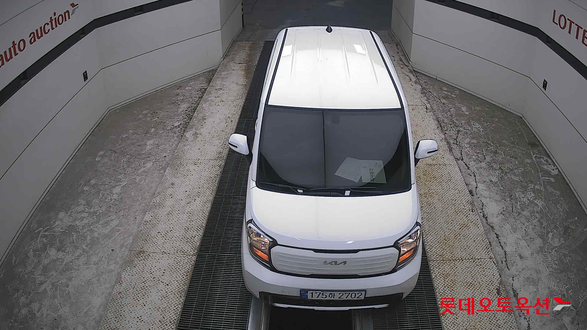 2023 - kia ray