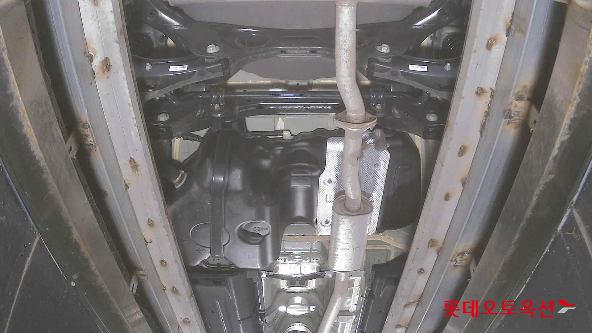 2023 - kia sportage