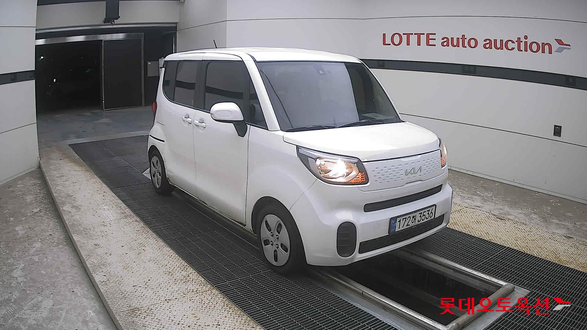 2022 - kia ray
