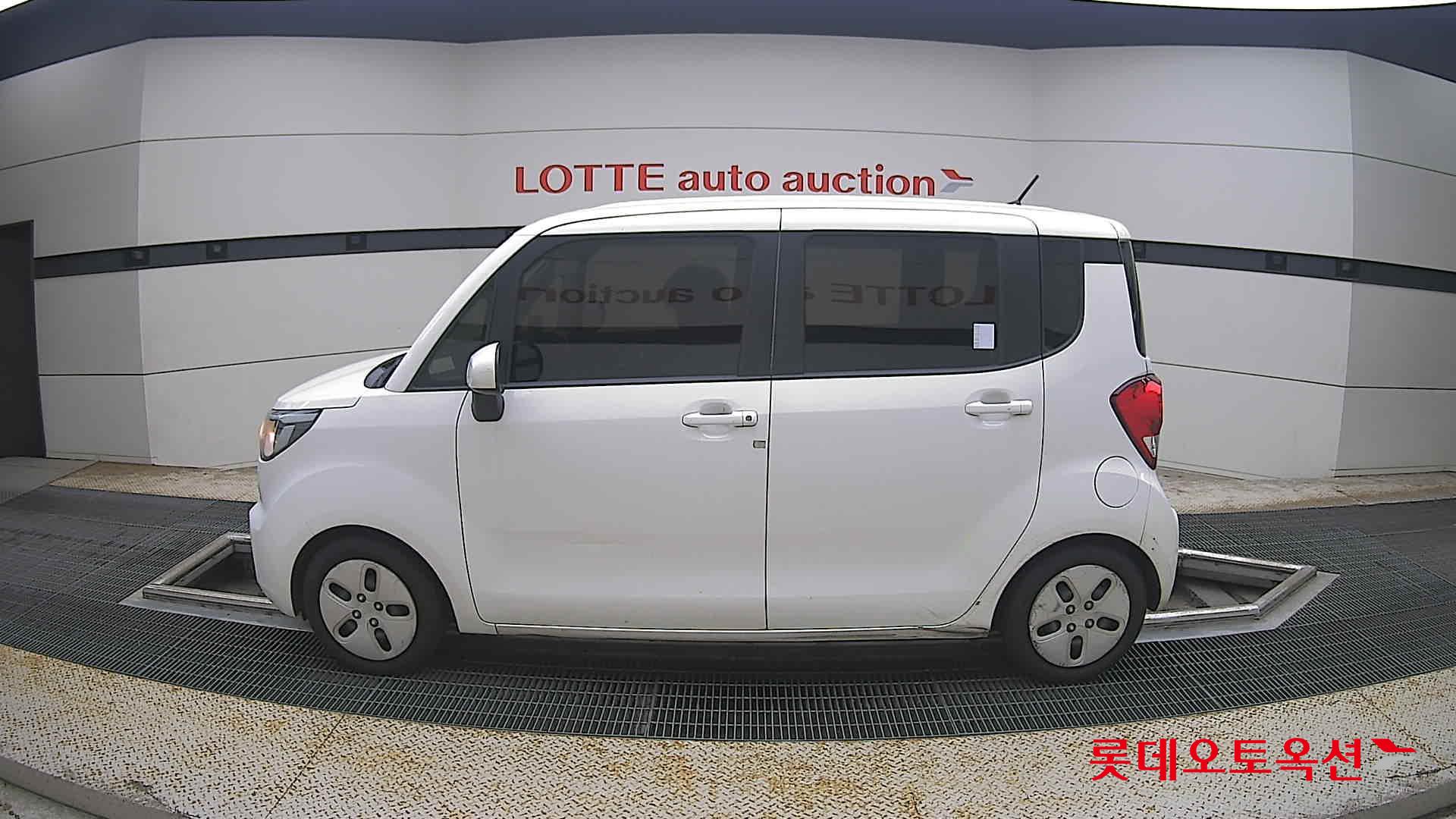 2022 - kia ray