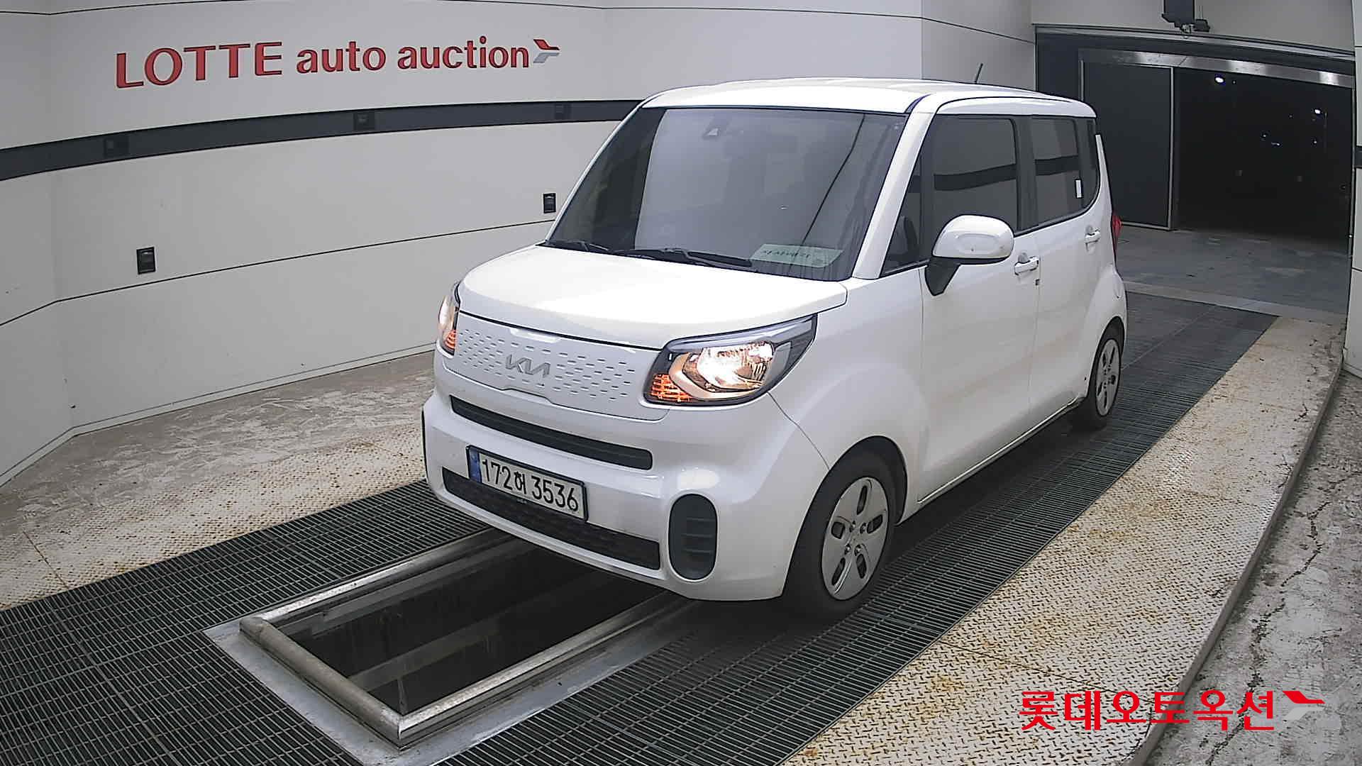 2022 - kia ray