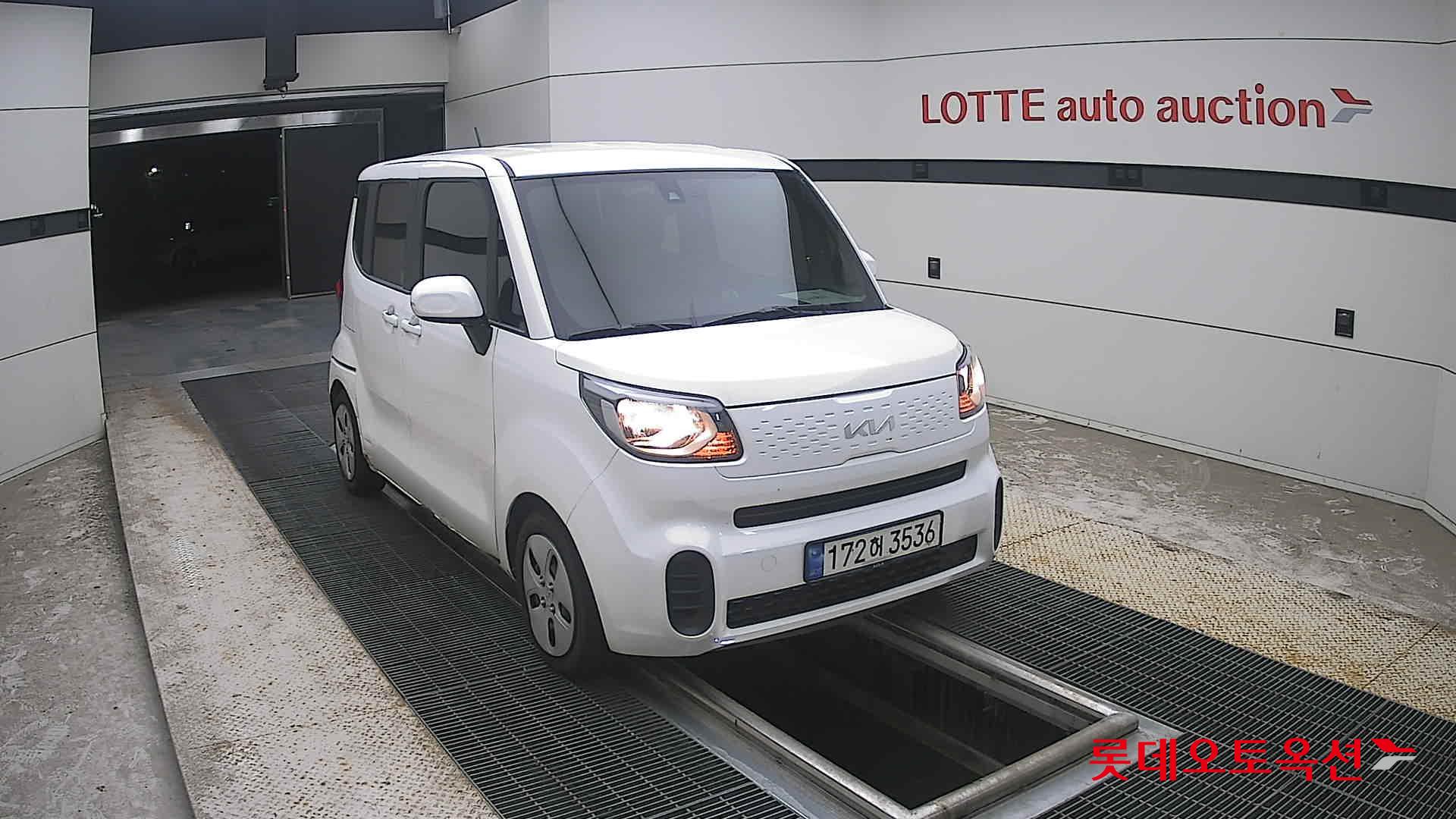 2022 - kia ray